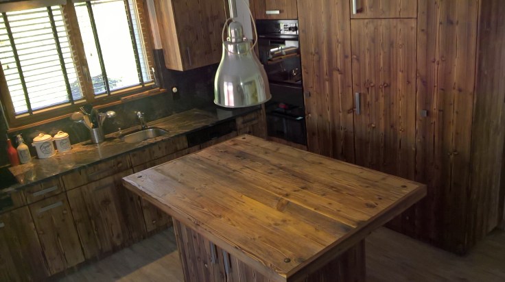 wp_20180628_09_39_16_rich[1]